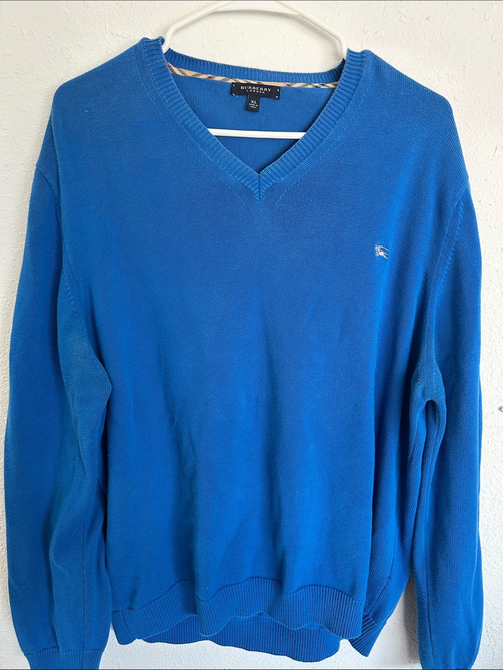 Burberry Men's V-Neck Sweater in Bright Blue